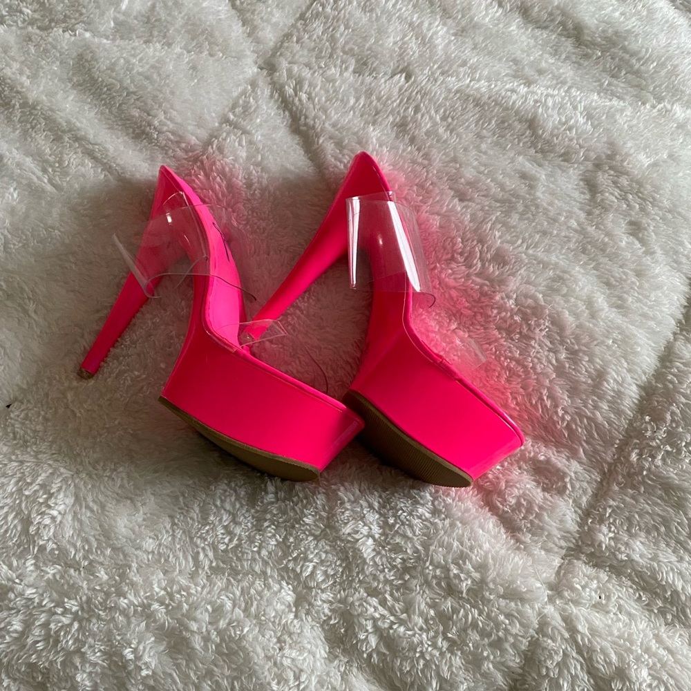 Neon pink So Me platform heels